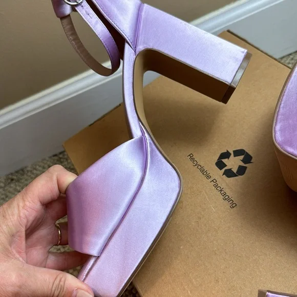 The Drop Women's Hamalie Platform Sandal, Lavender Satin, Size 9 - Picture 14 of 16